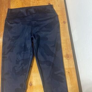 Lululemon high rise align leggings. Size 8. Dark blue